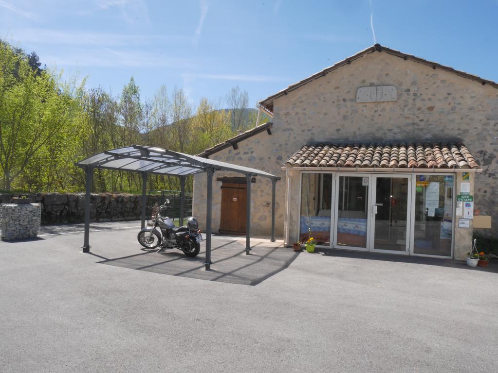 L'Oustaou Castellane Hostel Exterior foto